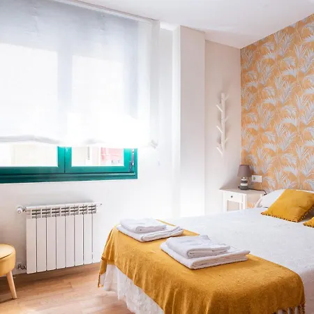Apartamento Centrico Con Wifi Y Parking De Coche Tamano Medio Onís Buitenkant foto