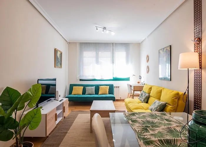 Apartamento Centrico Con Wifi Y Parking De Coche Tamano Medio
